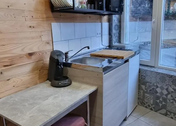 La Petite Maison A Jupille Apartment *